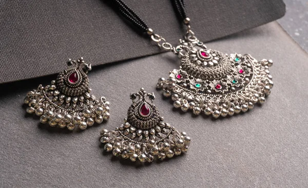Indian Traditional Antique Retro Style Pendant Earrings Grey Background — Stock Photo, Image