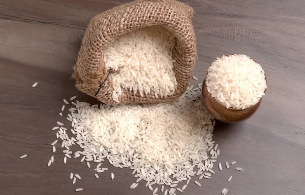 쌀밥을 대접을 — 스톡 사진