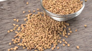 Masada organik çemen otu tohumu, Hint mutfağı malzemesi, yakın çekim. 