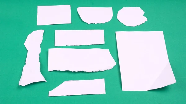 White Ripped Striped Notebook Note Paper Text Message Stuck Green — Fotografia de Stock