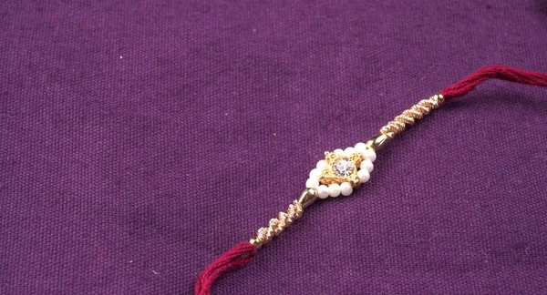 Traditionelles Indisches Armband Ruft Rakhi Schwester Bindet Brüder Handgelenk Die — Stockfoto