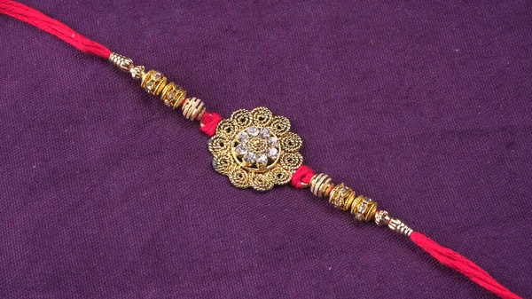 Traditional Indian Bracelet Calls Rakhi Sister Ties Brothers Wrist Ocassion — Stock Photo, Image