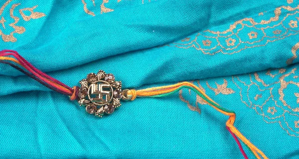 Traditionelles Indisches Armband Ruft Rakhi Schwester Bindet Brüder Handgelenk Die — Stockfoto