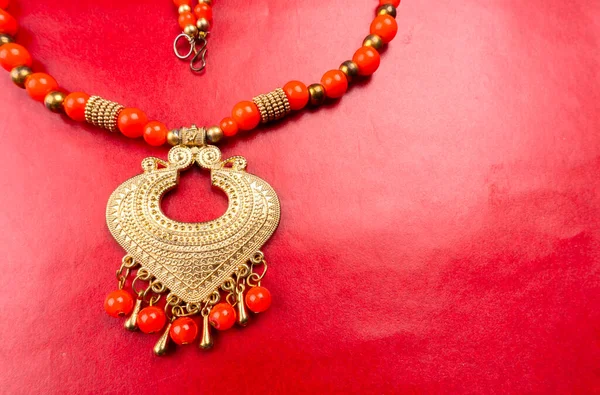 Beautiful Traditional Indian Necklace Heart Form Red Background — 스톡 사진