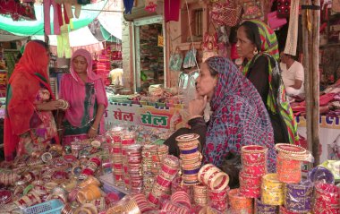 People on traditional indian market