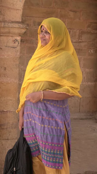 Indiaanse Vrouw Traditionele Kleding — Stockfoto