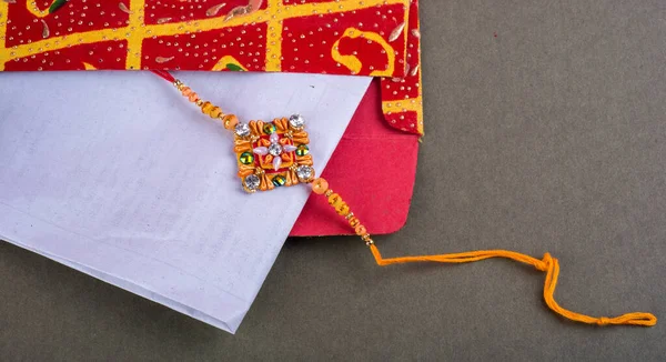 Traditional Indian Jewelry Paper Envelope — Photo