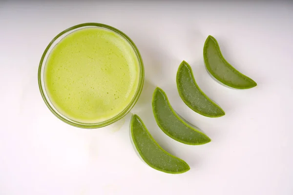 Aloe Vera Leaf Slices Smoothie Bowl Isolated White Background — Stok Foto