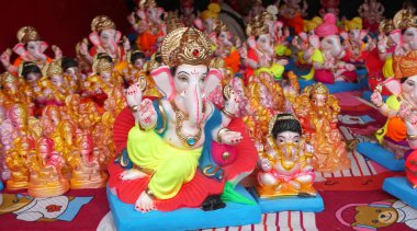 Ganesha Hindu statues selling on Indian market