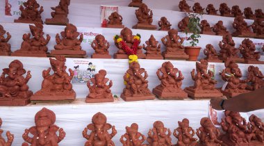 Ganesha Hindu statues selling on Indian market