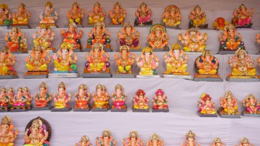 Ganesha Hindu statues selling on Indian market