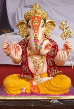 Beautiful Ganesha Hindu statue in India