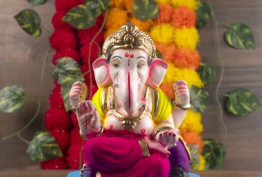 Dumanlı Ganesha Hindu heykeli