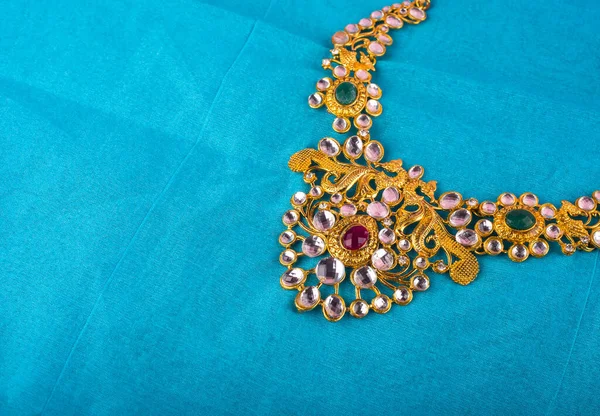 Beautiful Jewelry Necklace Precious Stones — Stock Photo, Image