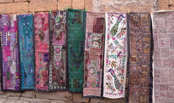 Άποψη Της Ινδίας Χειροποίητα Patchwork Χαλί Στην Πόλη Jaisalmer Rajasthan — Φωτογραφία Αρχείου