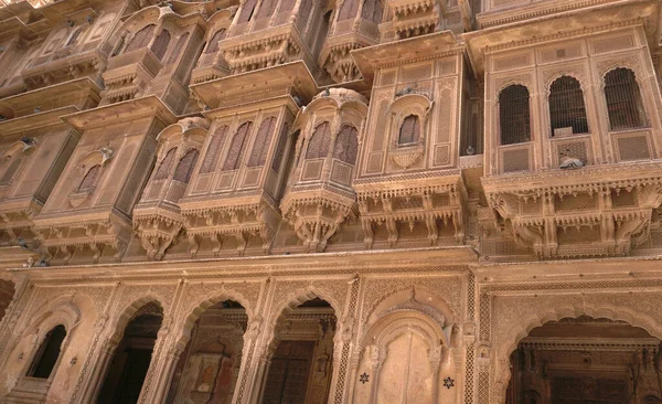 Detalhes Belos Edifícios Patrimoniais Rajasthan Compostos Calcário Amarelo — Fotografia de Stock