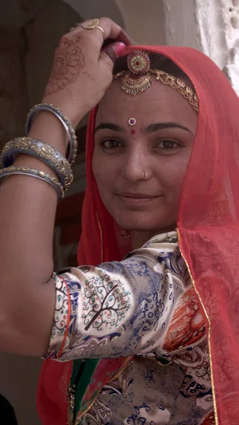 Portret Van Vrouw Traditionele Kleding Straat India — Stockfoto