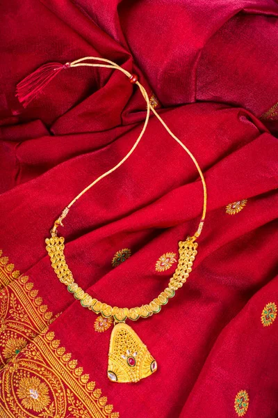 Mangalsutra Collana Oro Indossare Una Donna Indù Sposata — Foto Stock