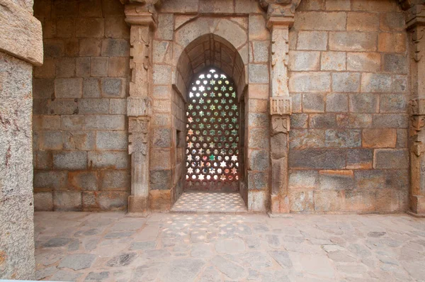 Εσωτερικό Του Αρχαίου Κτιρίου Της Πόλης Στην Ινδία — Φωτογραφία Αρχείου