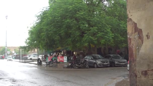 Pune Ινδία Μαρτίου 2020 Έντονες Βροχοπτώσεις Και Πλημμυρισμένη Περιοχή Μπροστά — Αρχείο Βίντεο