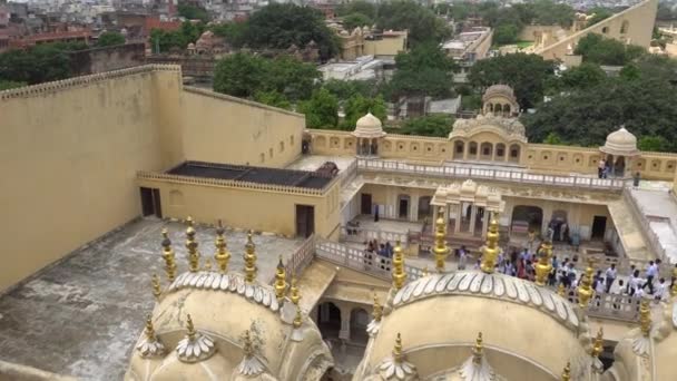 Відвідувачі Одній Головних Туристичних Пам Яток Індії — стокове відео