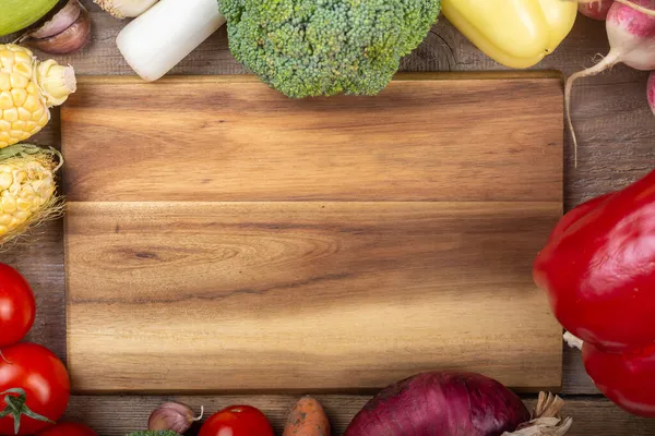 Alimentación Saludable Verduras Sobre Una Mesa Madera Blanca Marco Alimenticio — Foto de Stock