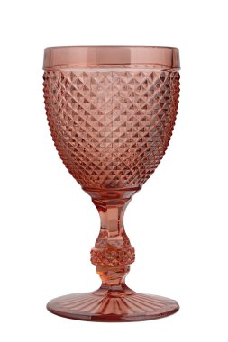 Güzel boş pembe şarap kadehi ve şampanya. Camın şekli eski moda dokuma tabaklarını anımsatıyor. Beyaz arka planda izole edilmiş. Dosya kırpma yolu içeriyor. Tasarım ögesi.