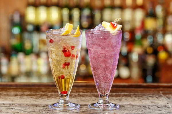 Set Zwei Alkoholfreie Cocktailstände Auf Der Bar Café Platz Für — Stockfoto
