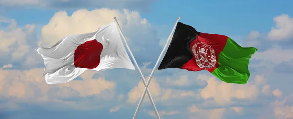 Banderas Japón Afganistán Ondeando Viento Sobre Mástiles Bandera Contra Cielo — Foto de Stock