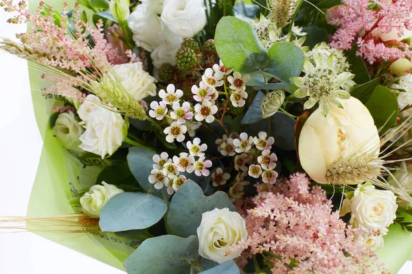 Bouquet Mariage Isolé Sur Blanc Bouquet Frais Luxuriant Fleurs Colorées — Photo