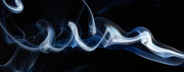 Rauch Auf Schwarzem Hintergrund Mit Abstrakten Unschärfewellen Rauchschwaden Zigarettenrauchwellen Und — Stockfoto