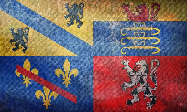 프랑스의 역기인 Ain 사진에 그을린 질감이 보인다 프랑스 애국자 깃대는 — 스톡 사진