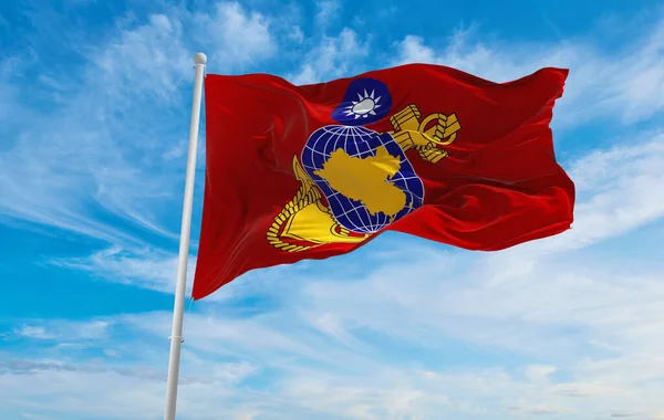Флаг Корпуса Морской Пехоты Облачном Фоне Неба Закате Панорамный Вид — стоковое фото