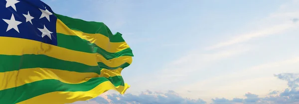 Vlajka Goias Brazílie Oblačném Pozadí Oblohy Při Západu Slunce Panoramatický — Stock fotografie