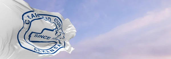 美国阿肯色州克雷格海德县的国旗 日落时天空一片阴云 全景尽收眼底 阿肯色州克雷格海德的爱国观念 以及复制广阔的横幅空间 3D说明 — 图库照片