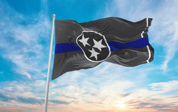 Bandera Línea Azul Del Estado Tennessee Fondo Nublado Del Cielo —  Fotos de Stock