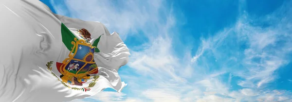 Bandeira Queretaro México Fundo Céu Nublado Pôr Sol Vista Panorâmica — Fotografia de Stock