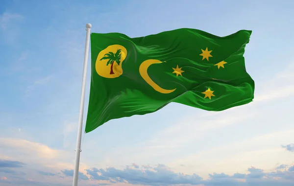 Officiella Flagga Cocos Keeling Islands Molnig Himmel Bakgrund Solnedgången Panoramautsikt — Stockfoto