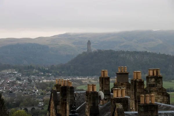 View Wallace Monument Mist Rooftops Stirling Castle — Stock fotografie