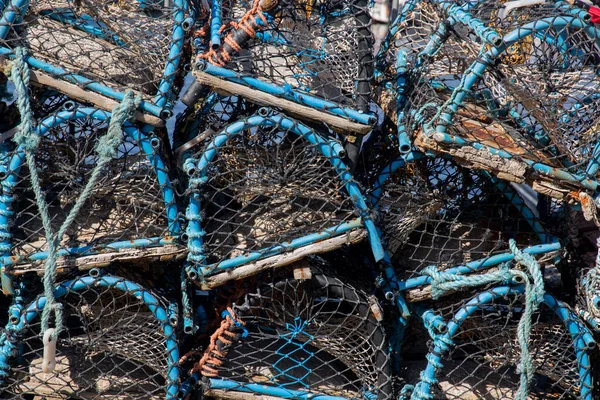 Istakoz Saksıları Kıyı Limanında Yakın Çekim Görüntüsü — Stok fotoğraf
