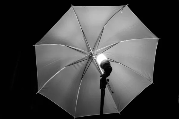 Oktober 2021. Close up of photo lights in black and white. — Stock Photo, Image