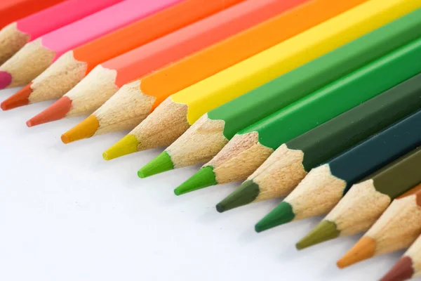 Países Baixos, fevereiro de 2022. Close-up de lápis coloridos em cores diferentes — Fotografia de Stock