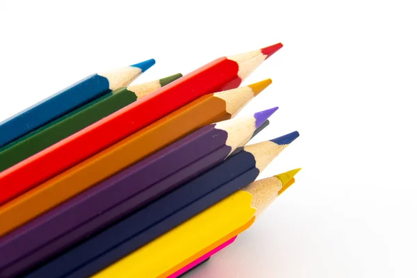 Países Baixos, março de 2022. Close-up de variedade de lápis de cor. — Fotografia de Stock