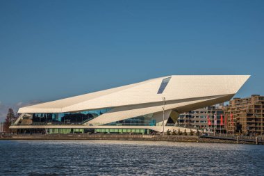 Amsterdam, Hollanda, Nisan 2022. Amsterdam 'daki Amstel' deki Göz Filmleri Müzesi. Yüksek kalite fotoğraf