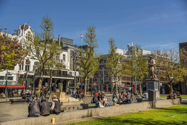 Amsterdam Niederlande Mai 2022 Rembrandtplatz Zentrum Von Amsterdam Hochwertiges Foto — Stockfoto