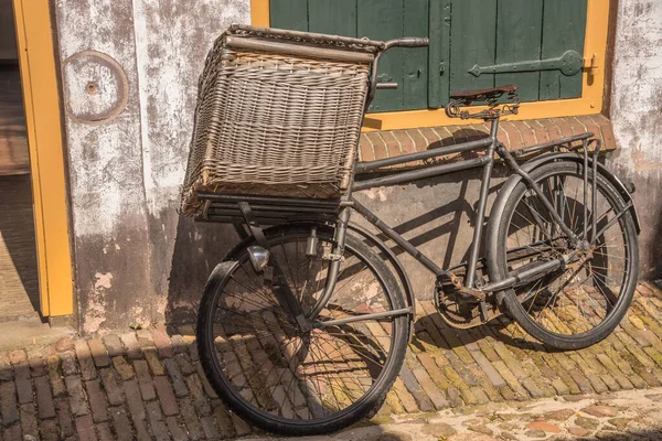 Enkhuizen Nizozemsko Staromódní Dopravní Prostředek Minulého Století Muzeu Zuiderzee Enkhuizenu — Stock fotografie