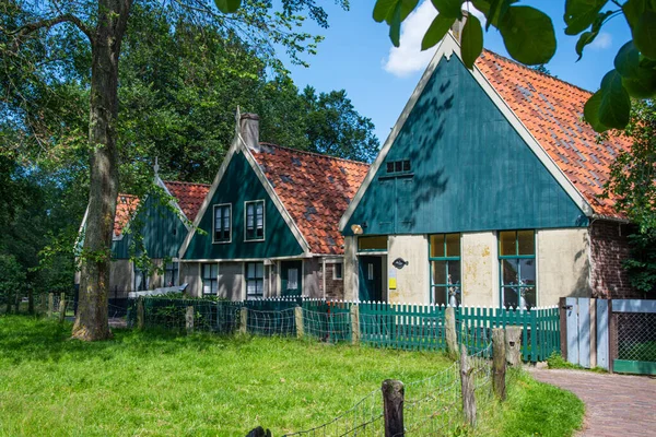 Enkhuizen Niederlande Juni 2022 Historische Fischerhütten Und Bauernhöfe Zuiderzee Museum — Stockfoto