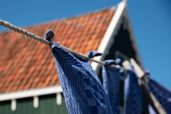 Enkhuizen Nizozemsko Červen2022 Praní Prádla Viselo Prádelní Šňůře Tradičním Způsobem — Stock fotografie