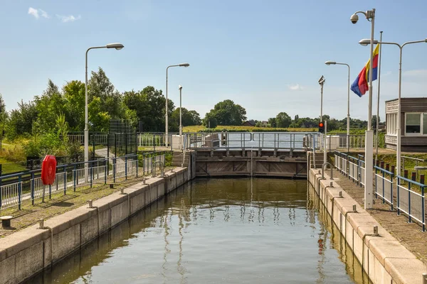 Haukes Netherlands August 2022 Locks Operation Regulate Water Levels High —  Fotos de Stock