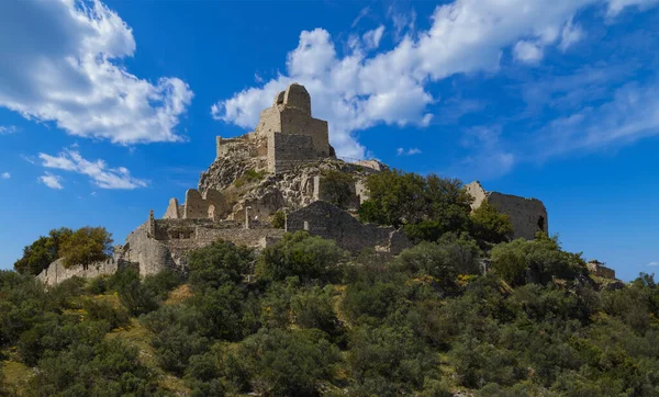 Rocca di San Silvestro, Campiglia Marittima, Toskana, İtalya 'da terk edilmiş eski bir ortaçağ kalesi.